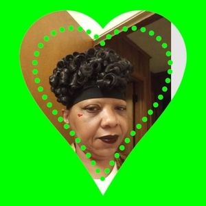 Meet your Posher, Faye